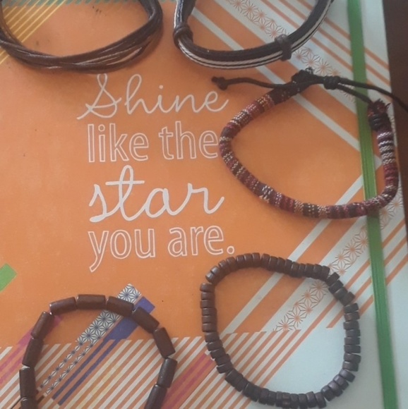 🆕️😍Earthy multi layer bracelet set - Picture 4 of 4